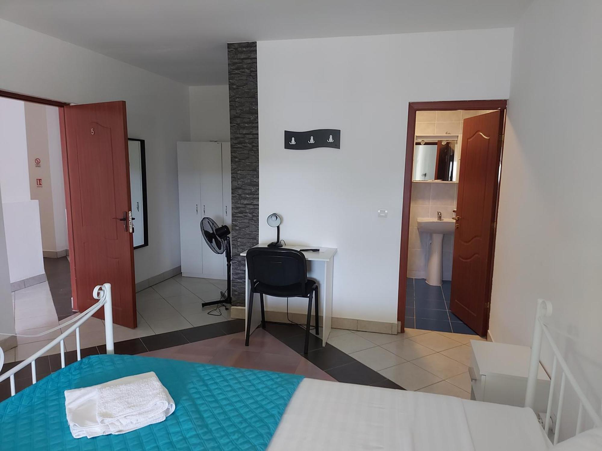 Casa Geppo - Camere De Inchiriat Ieşelniţa Dış mekan fotoğraf